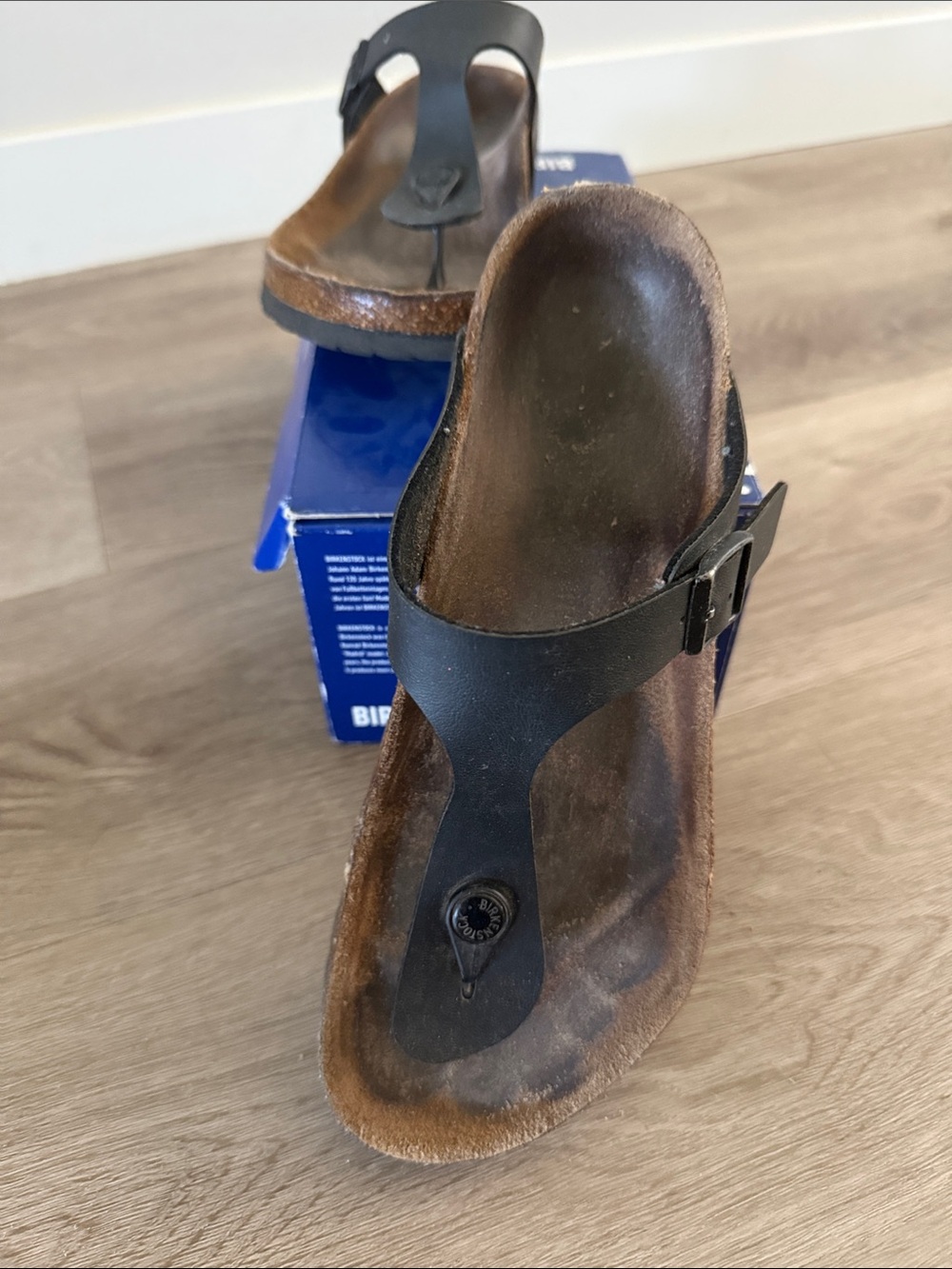 Birkenstock Black Gizeh Sandals